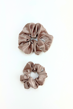 Load image into Gallery viewer, Smoky Quartz Dreamy Scrunchie By Tr Scrunchies