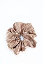 Load image into Gallery viewer, Smoky Quartz Dreamy Scrunchie By Tr Scrunchies