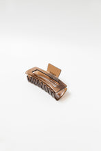 Load image into Gallery viewer, XL Dreamy Claw Clip Maple clawclips