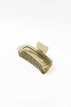 Charger l'image dans la galerie, XL Dreamy Claw Clip Fern clawclips