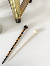 Load image into Gallery viewer, Dreamy Hair Wand Clawclips