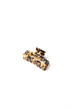 Load image into Gallery viewer, Large Dreamy Claw Clip Clawclips