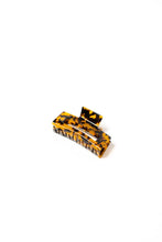 Load image into Gallery viewer, Large Dreamy Claw Clip Clawclips