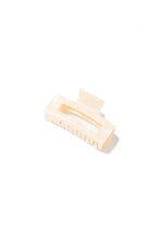 Load image into Gallery viewer, Tr X Bethany Large Claw Clip Crème Clawclips