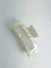 Load image into Gallery viewer, Xl Dreamy Claw Clip Pearl Clawclips