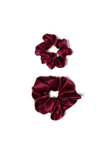 Charger l&#39;image dans la galerie, Crimson Dreamy Scrunchie By Tr Scrunchies
