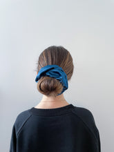 Charger l&#39;image dans la galerie, Paradise Blue Dreamy Scrunchie by TR 2
