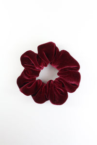 Crimson Holiday Dreamy Scrunchie 1