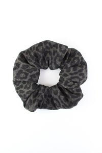 Scrunchie by TR