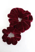 Load image into Gallery viewer,  Dreamy Scrunchie
