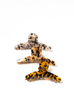 Load image into Gallery viewer, Dreamy Twist Claw Clip - clawclips
