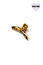 Load image into Gallery viewer, Dreamy Twist Claw Clip - Dark Tortoise - clawclips
