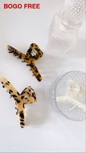 Load image into Gallery viewer, Dreamy Twist Claw Clip Dark Tortoise Clawclips
