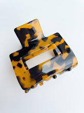 Charger l&#39;image dans la galerie, Soho Claw Clip Dark Tortoise Clawclips
