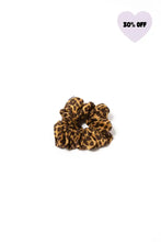 Charger l'image dans la galerie, Jane Feel-Good Scrunchie By Tr Scrunchies
