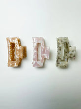 Load image into Gallery viewer, Mini Aurora Claw Clip Clawclips
