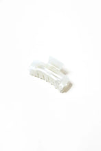 Load image into Gallery viewer, Medium Dreamy Claw Clip Clawclips
