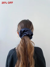 Charger l&#39;image dans la galerie, Midnight Blue Dreamy Scrunchie By Tr Scrunchies
