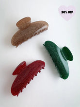 Charger l'image dans la galerie, New Moon Glitter Clip By Tr Clawclips

