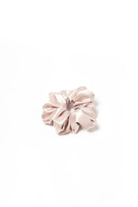 Pearl Dreamy Scrunchie By Tr Scrunchies