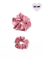 Charger l'image dans la galerie, Ros√© Velvet Dreamy Scrunchie By Tr Scrunchies
