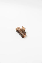 Load image into Gallery viewer, Small Dreamy Claw Clip Maple clawclips
