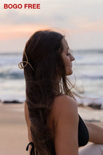 Load image into Gallery viewer, Tr X Bethany Twist Claw Clip Clawclips
