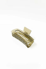 Load image into Gallery viewer, XL Dreamy Claw Clip Fern clawclips
